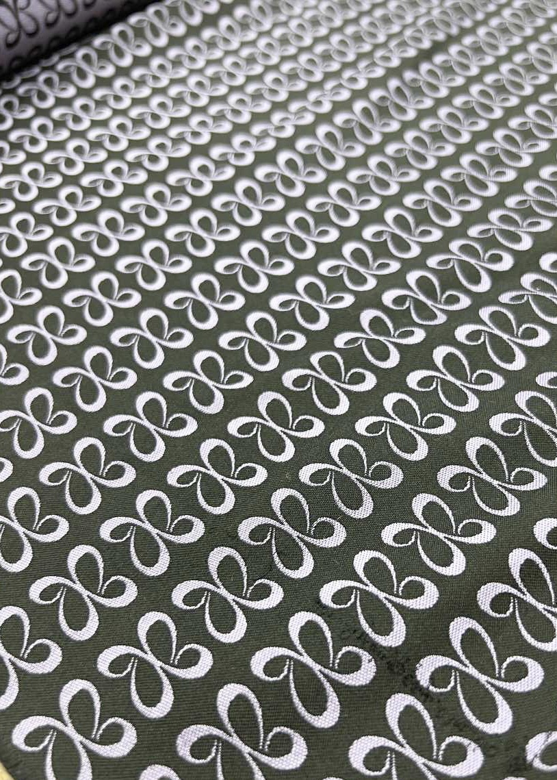 AI-3 Seidenjacquard, Rosa Blütenblattmuster, Schwarz [Outlet][Textil] Yamamoto(EXCY)