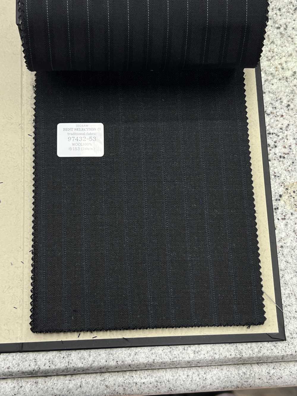 97432 TRADITIONAL FABRIC Anzüge, Multi-Material, Schwarz, Gestreift[Textil] Kunishima Co., Ltd.