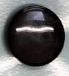 5660 Schwarzer Muschelknopf mit Rand