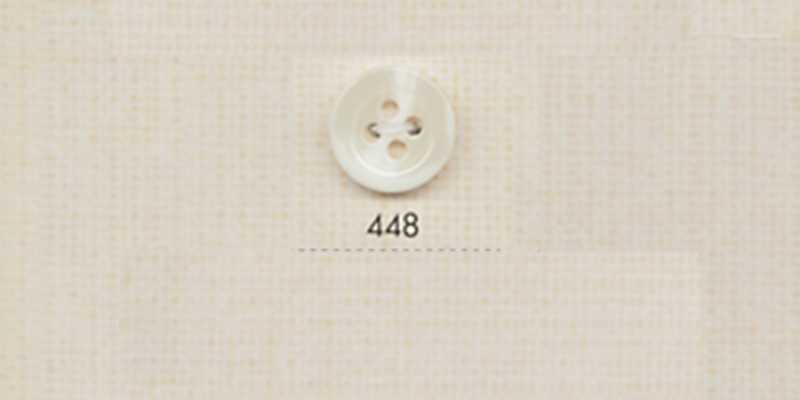 448 DAIYA BUTTONS Vierloch-Polyesterknopf im Büffelstil (Weiß)