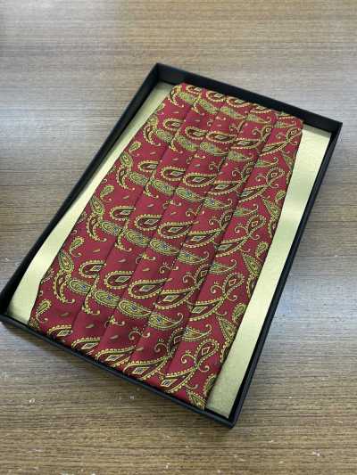 CM-951 Seiden-Kummerbund, rotes Paisley-Muster