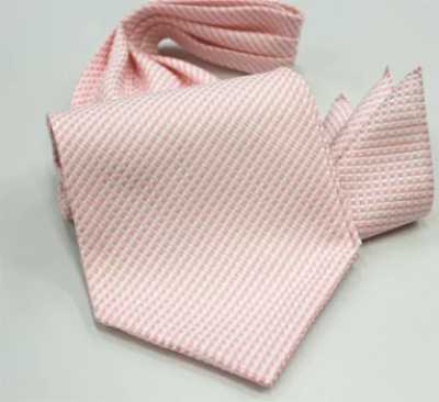 MS-401 Handgebundenes Ascot-Krawatten- und Einstecktuch-Set Rosa