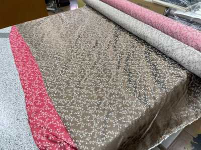 VENERE In Italien hergestelltes florales Polyesterfutter [Outlet]