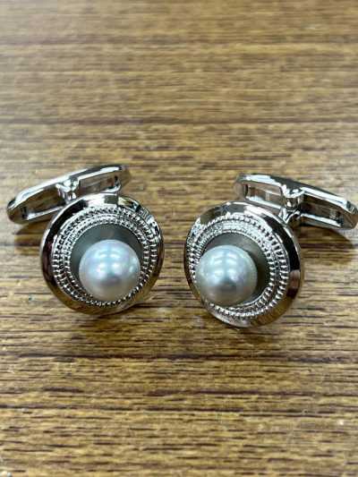 Manschettenknöpfe mit schwarzer Perle, Silber