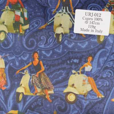 URJ-012 Hergestellt in Italien 100 % Cupro bedrucktes Futter Scooter-Muster, Grundfarbe Blau