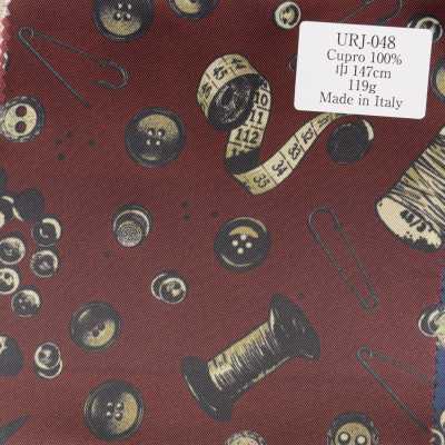 URJ-048 Hergestellt in Italien, 100 % Cupro, bedrucktes Futter mit Schneiderwerkzeugen- und Knopf-Muster, Weinrot