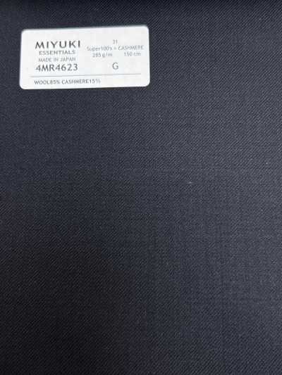 4MR4623 26AW Super100's × Kaschmir Marineblau ohne Muster